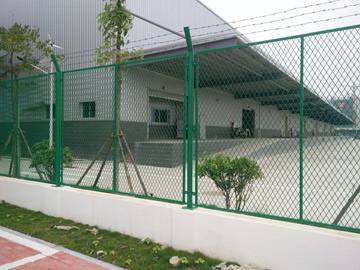 鋼板網護欄 鋼板網護欄